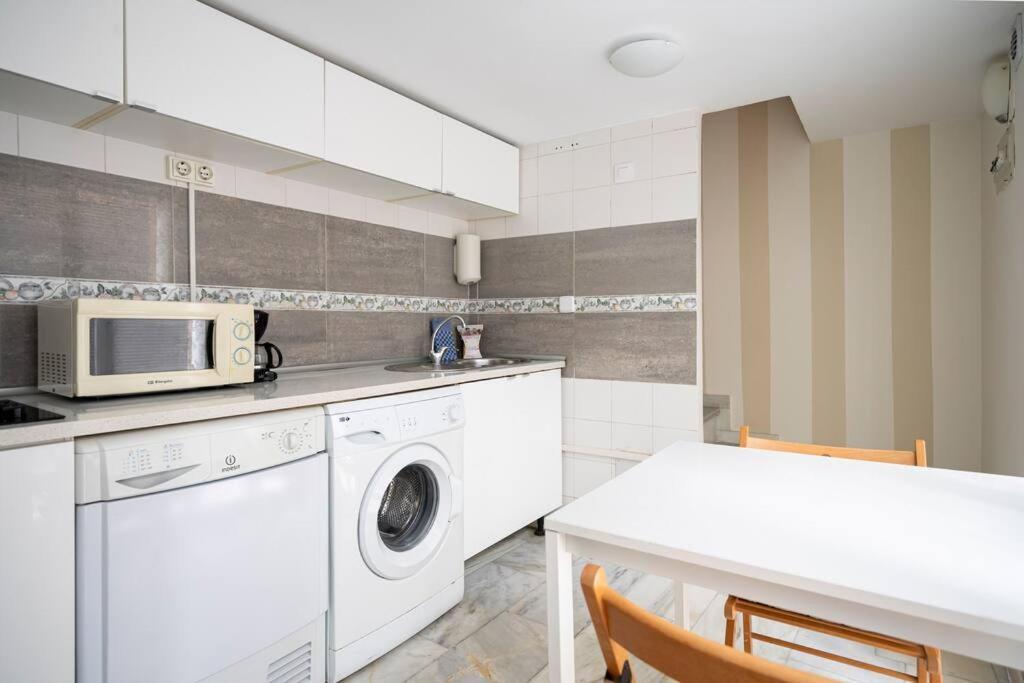 شقة Arriaga Alto- Coqueto Duplex. Parking Gratuito مدريد المظهر الخارجي الصورة