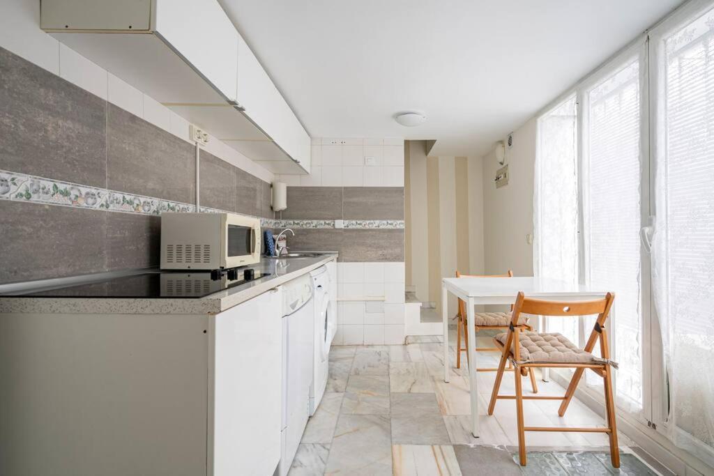 شقة Arriaga Alto- Coqueto Duplex. Parking Gratuito مدريد المظهر الخارجي الصورة